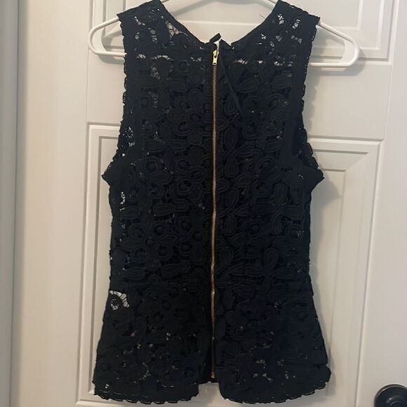 Intermix Black Lace Sleeveless Top - Picture 4 of 6